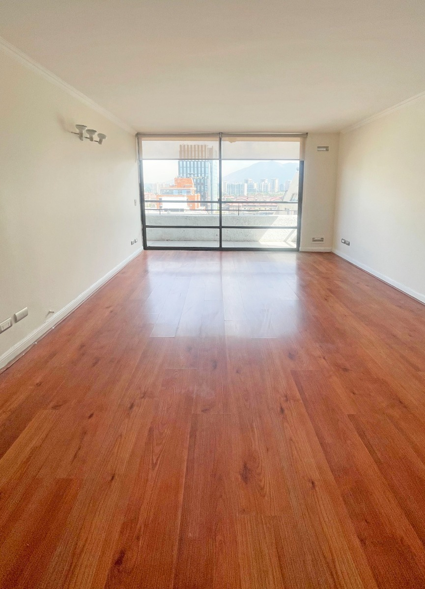 Arriendo Departamento 2D Metro Escuela Militar - Las Condes