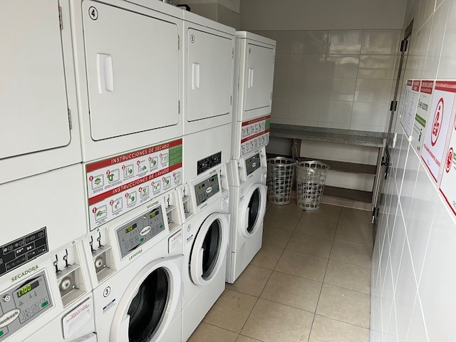Venta Departamento P 2D en suite Walk-in cl&oacute;set 2B 1E 1B Metro Irarr&aacute;zaval - &Ntilde;u&ntilde;oa