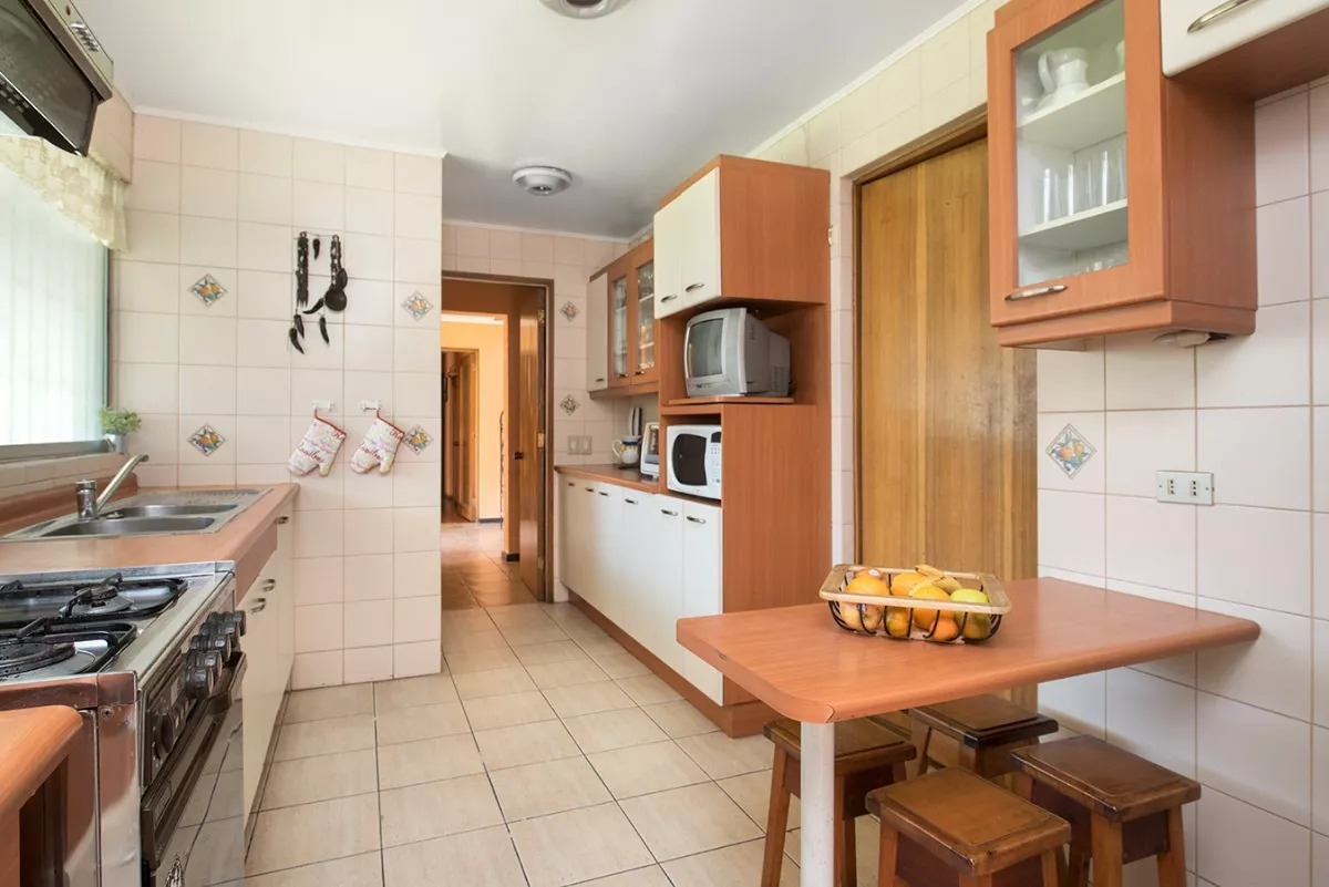 Venta Casa NOSP 6D en suite 5B 4E 1B Carlos Ossand&oacute;n - La Reina