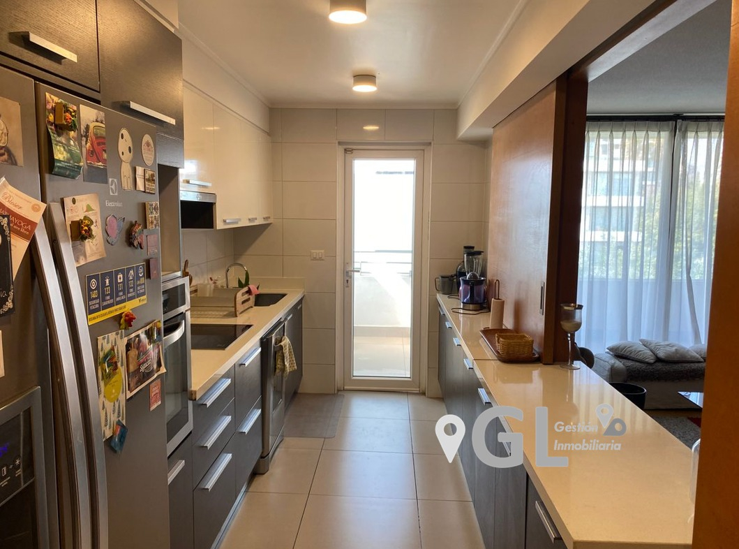 Arriendo Departamento NO 3D en suite Walk-in cl&oacute;set 2B 1E 1B La Llaver&iacute;a - Vitacura