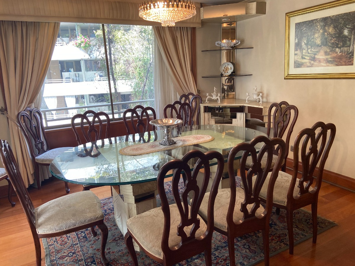 Venta Departamento SO 4D Walk-in cl&oacute;set 4B 2E 1B Barrio El Golf - Las Condes