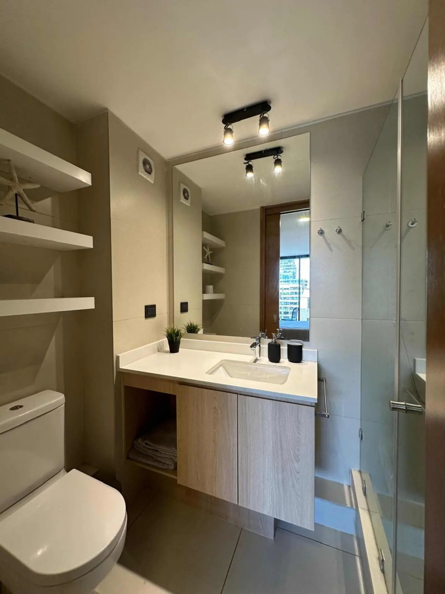 Arriendo Departamento 1D 1B 1E 1B Barrio El Golf - Las Condes