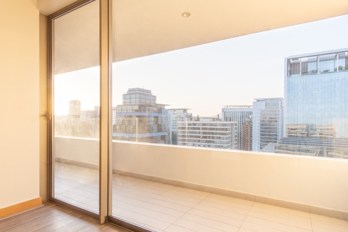 Arriendo Departamento NO 1D en suite Walk-in cl&oacute;set 1B 1E Barrio El Golf - Las Condes