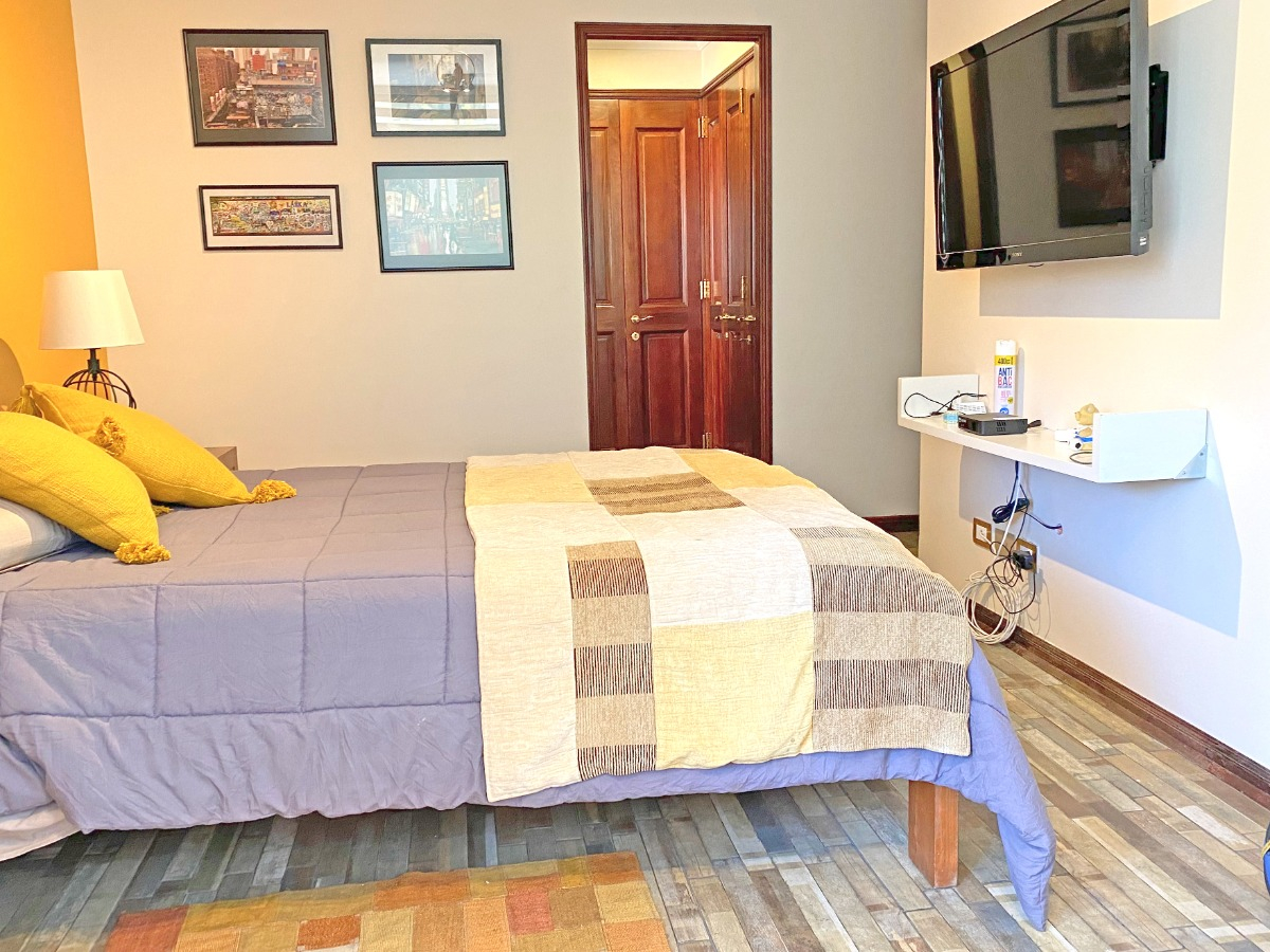 Venta Departamento NO 4D 4B 2E 1B Metro Escuela Militar - Las Condes