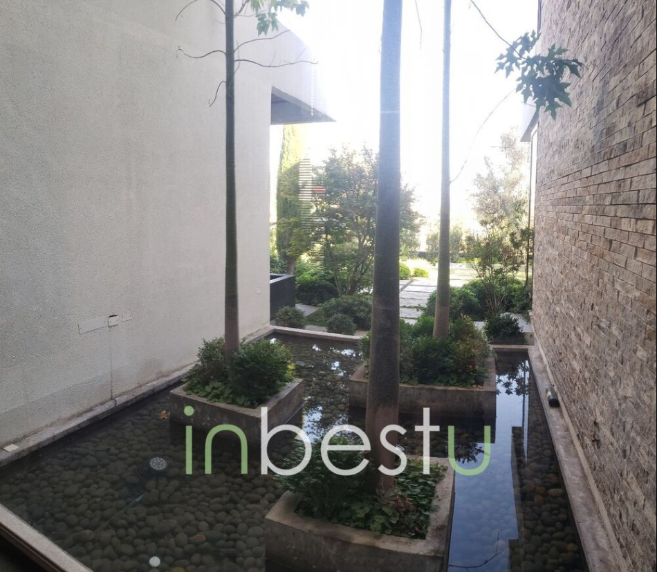 Venta Casa NP 7D en suite Walk-in cl&oacute;set 6B 8E 1B Santa Mar&iacute;a de Manquehue - Vitacura