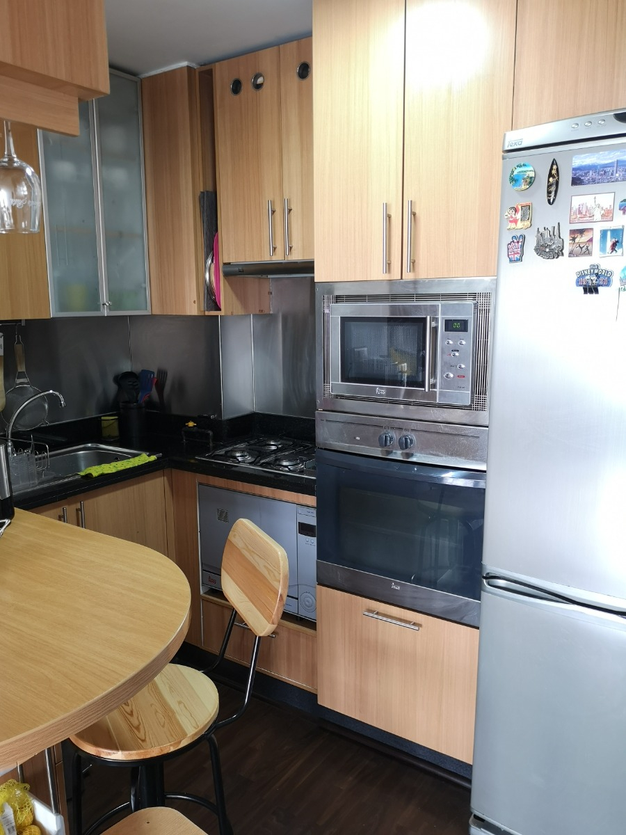 Venta Departamento SO 2D en suite 2B 1E 1Bd Metro Escuela Militar - Las Condes