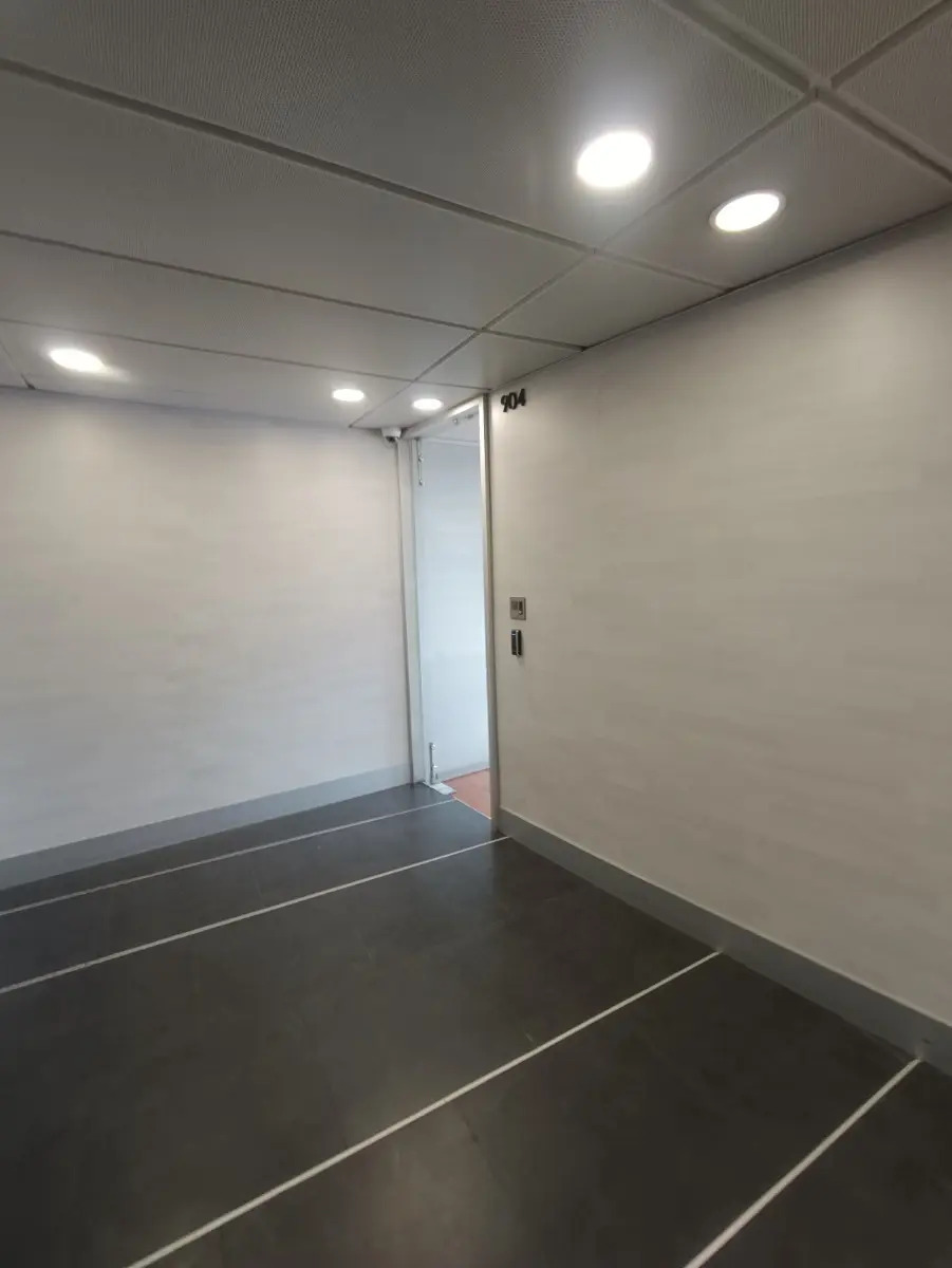 Arriendo Oficina SO 1B 1E Pedro de Valdivia - Providencia