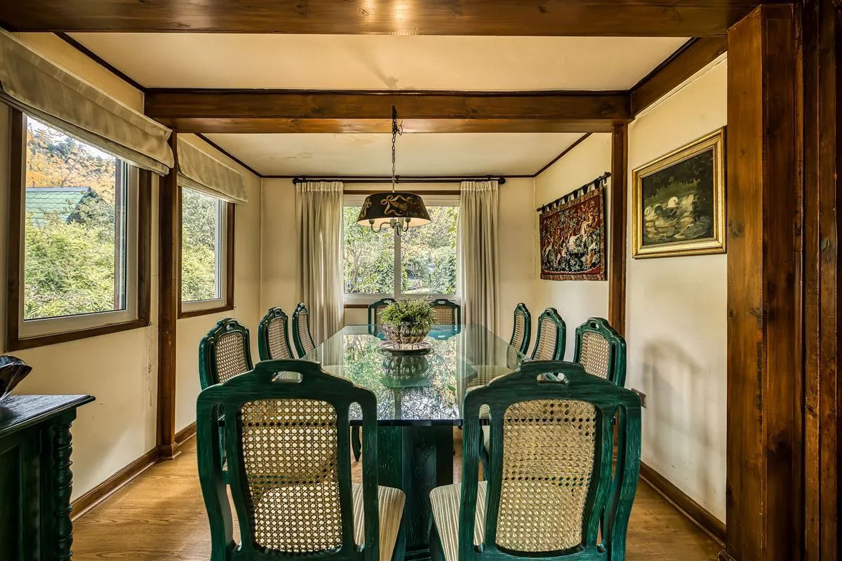 Venta Casa de madera 5D 4B El Array&aacute;n - Lo Barnechea