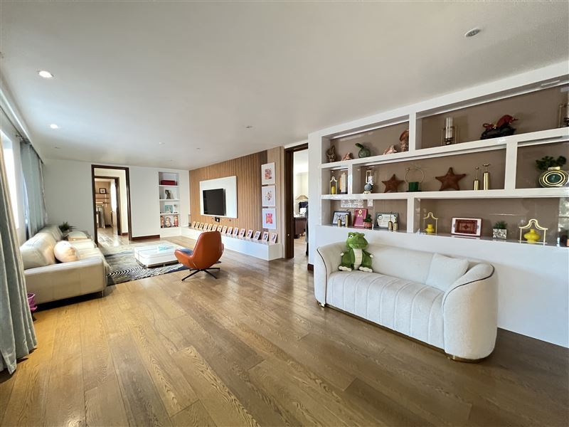 Venta Casa Norte 6D en suite Walk-in cl&oacute;set 7B 10E 1B Los Trapenses - Lo Barnechea