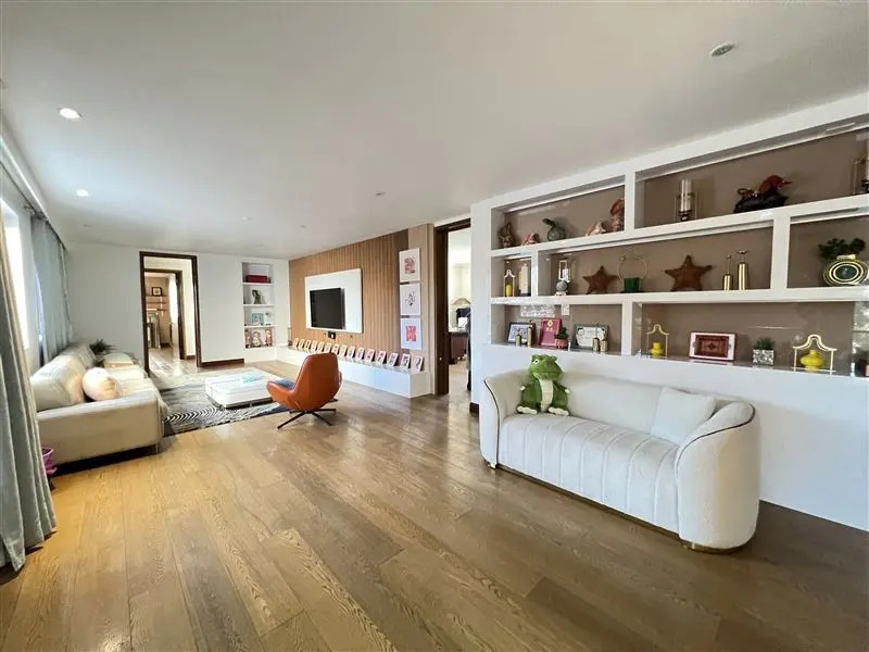 Venta Casa Norte 6D en suite Walk-in cl&oacute;set 7B 10E 1B Los Trapenses - Lo Barnechea