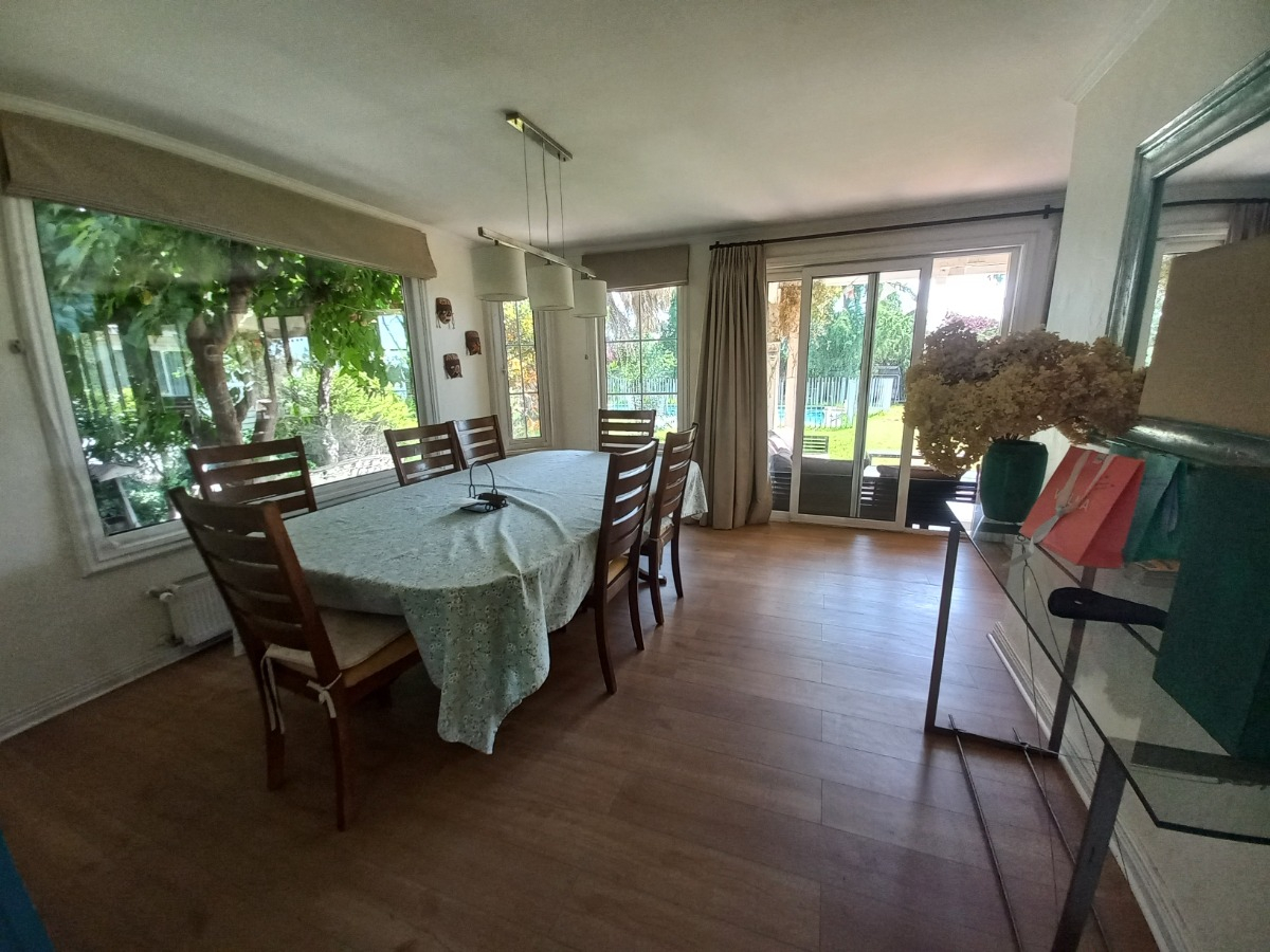 Venta Casa NP 4D en suite Walk-in cl&oacute;set 3B 3E 1B Chicureo - Colina