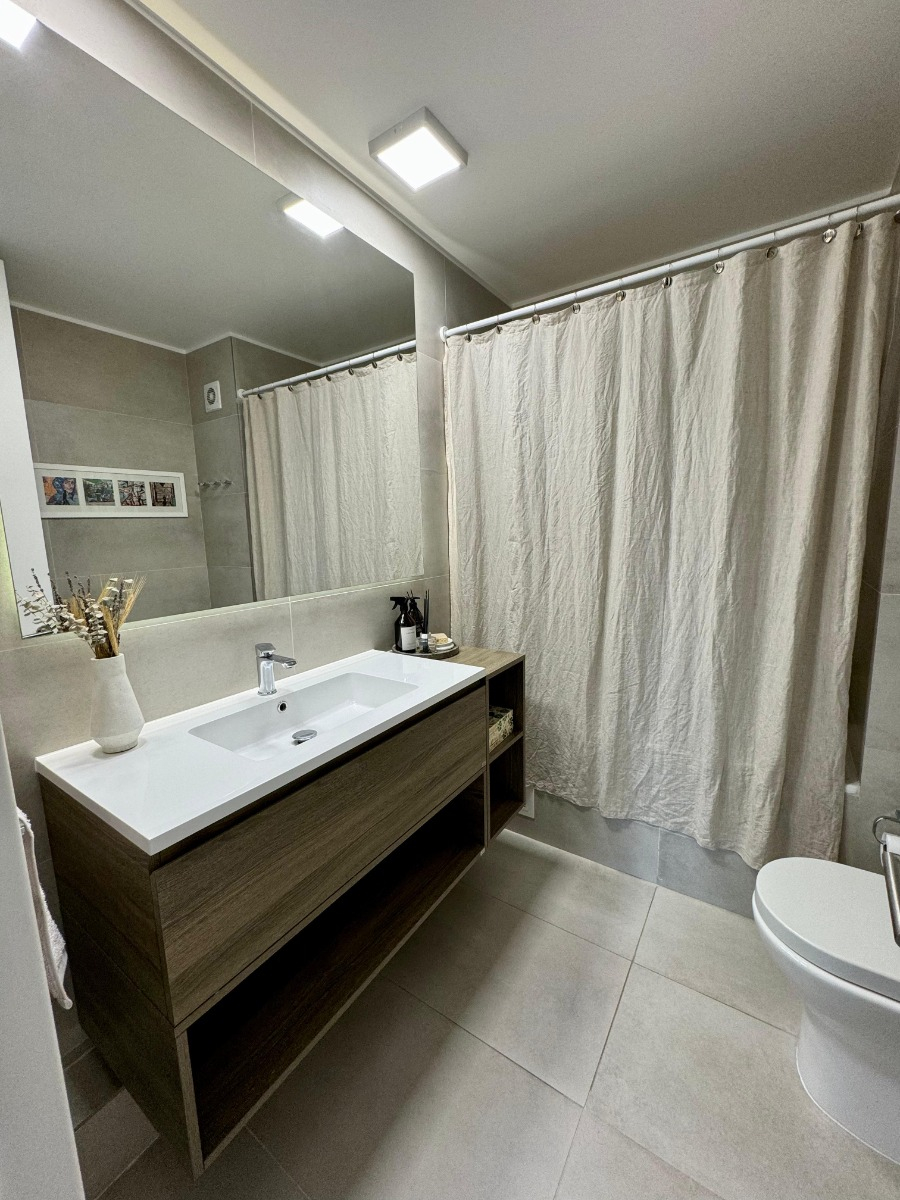 Arriendo Departamento SO 3D en suite Walk-in cl&oacute;set 2B 2E La Dehesa - Lo Barnechea