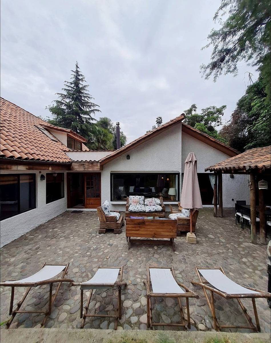 Venta Casa 5D 4B 5E Carlos Ossand&oacute;n - La Reina