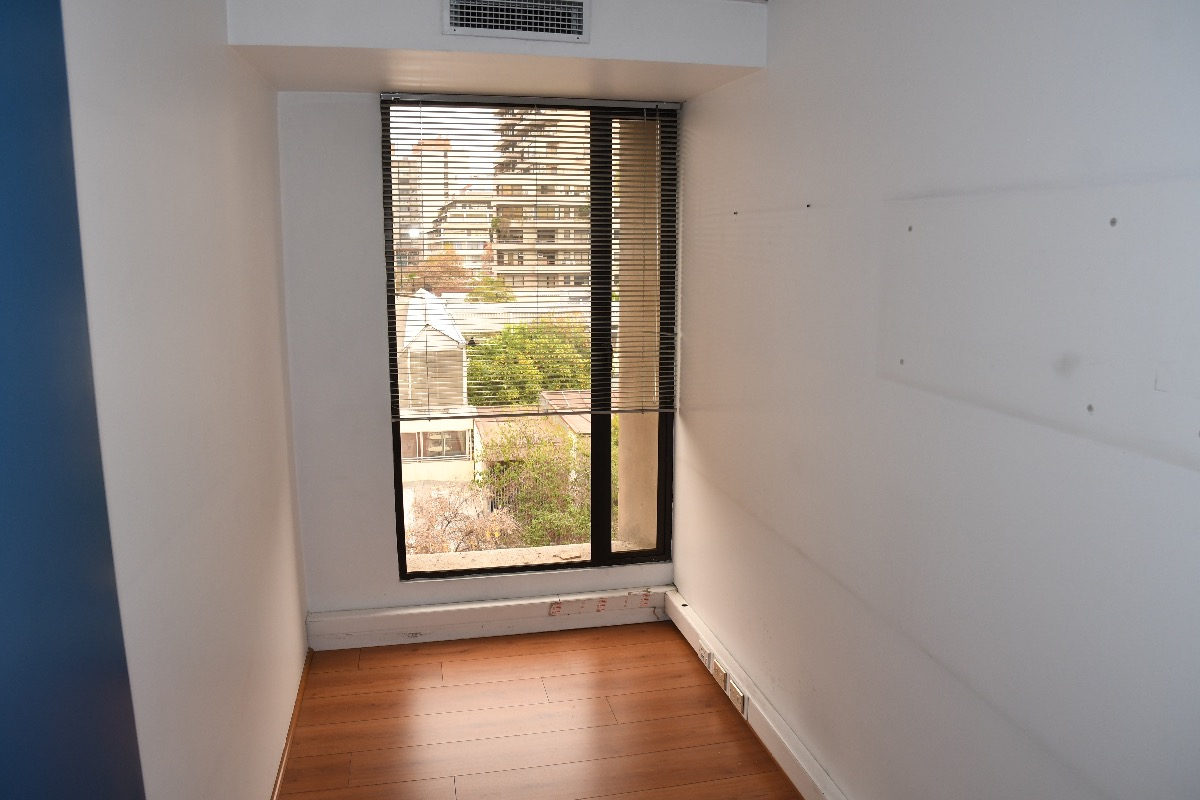 Arriendo Oficina P 3B 3E Pedro de Valdivia - Providencia
