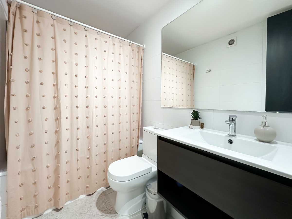 Arriendo Departamento NO 3D en suite Walk-in cl&oacute;set 2B 2E 1B Metro Manquehue - Apumanque - Las Condes