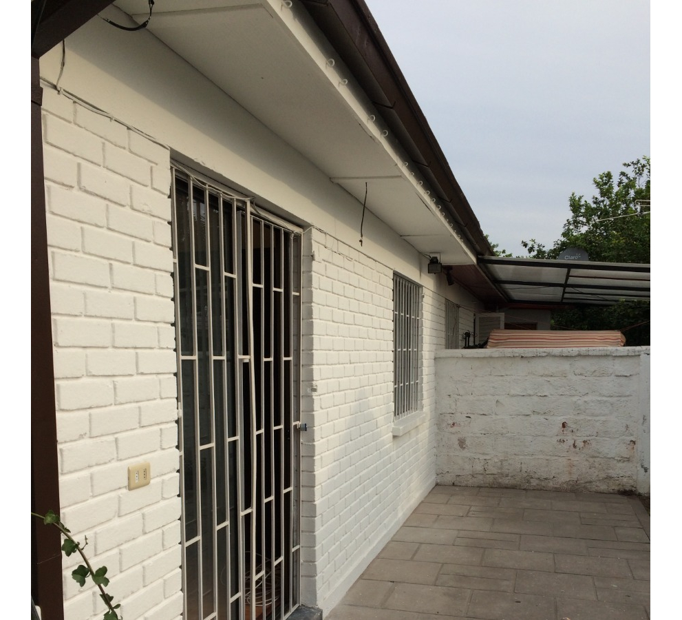 Venta Casa NO 2D 1B 2E Carlos Ossand&oacute;n - La Reina