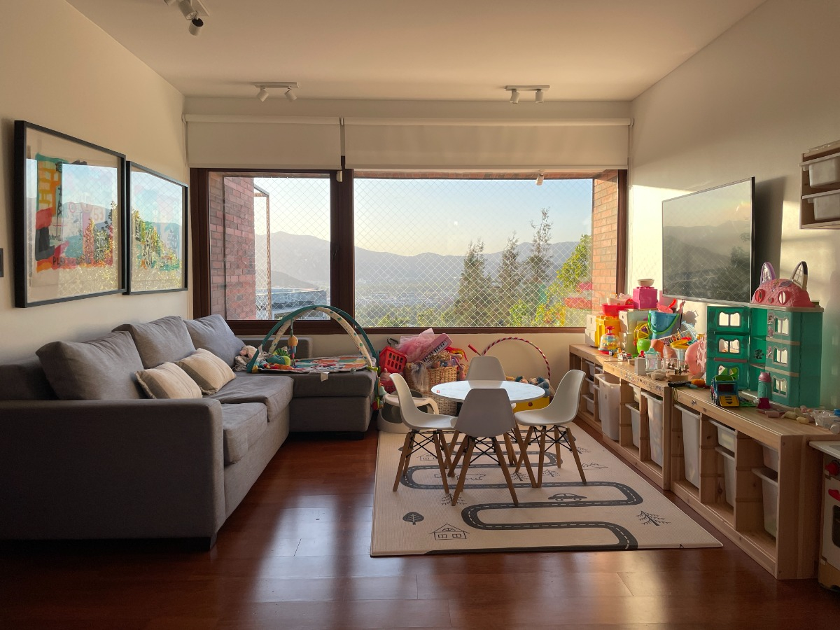 Venta Casa NP 4D en suite Walk-in cl&oacute;set 4B 3E 1B San Carlos de Apoquindo - Las Condes