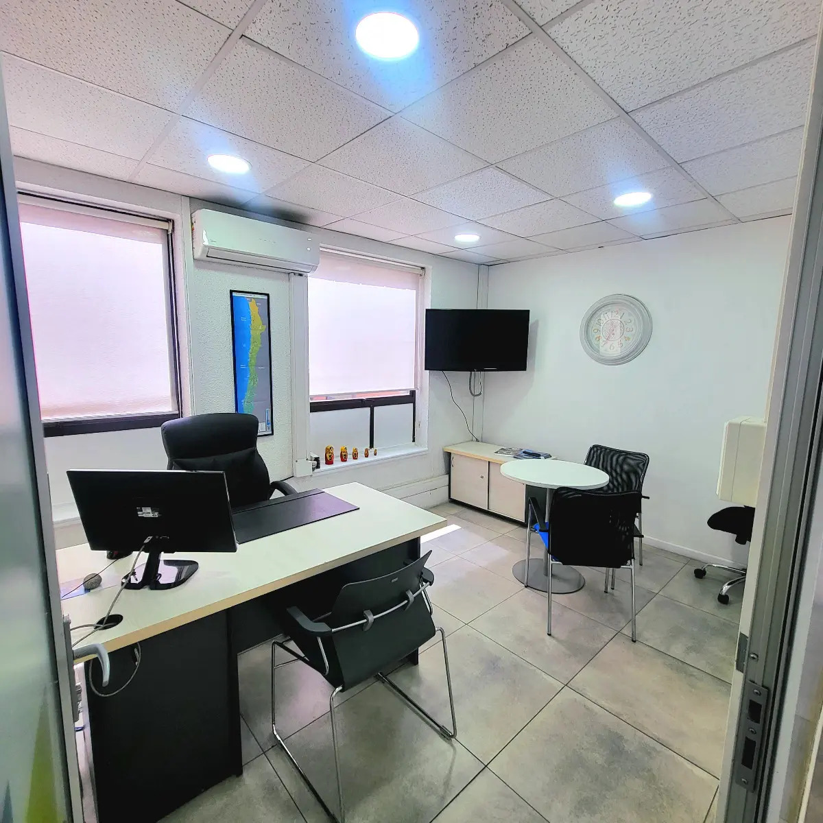 Arriendo Oficina SO 3B 1E Pedro de Valdivia - Providencia