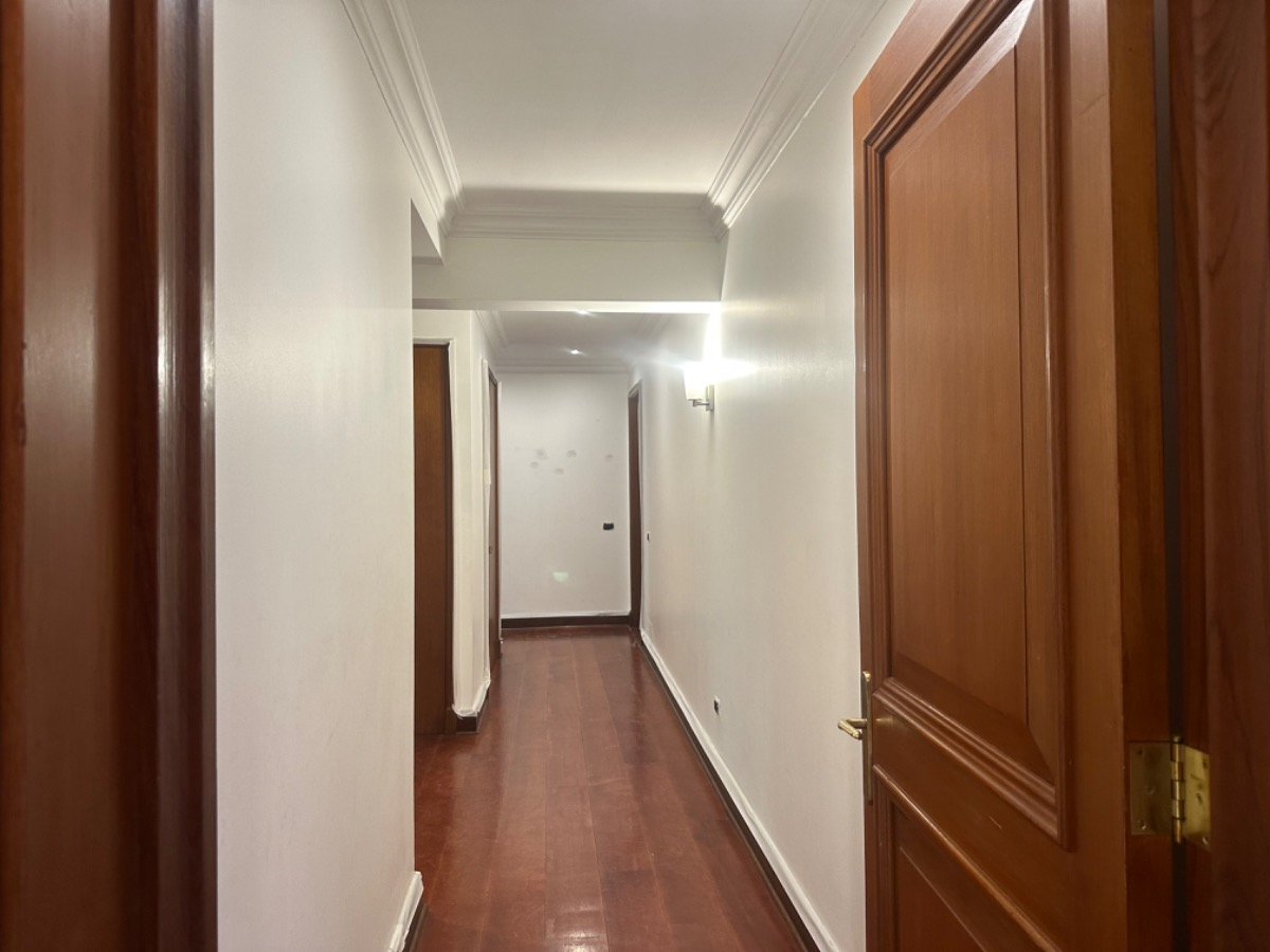 Arriendo Departamento SO 4D en suite Walk-in cl&oacute;set 4B 3E 1B Lo Curro - Vitacura