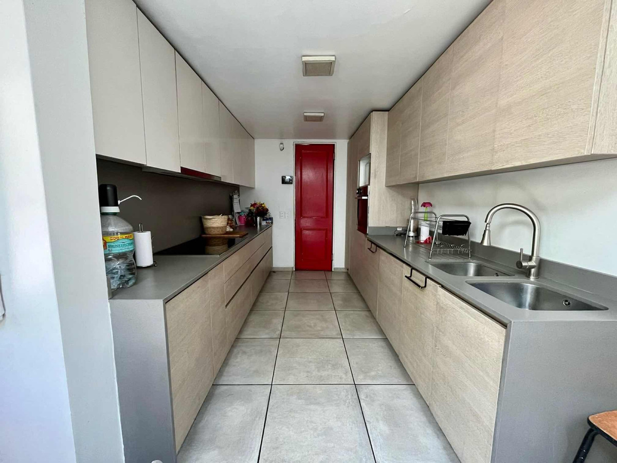 Arriendo Casa 5D 3B 2E Los Dominicos - Las Condes