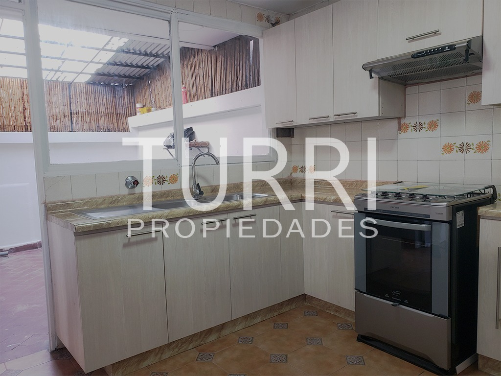 Arriendo Casa NOSP 4D 3B 2E Metro Escuela Militar - Las Condes