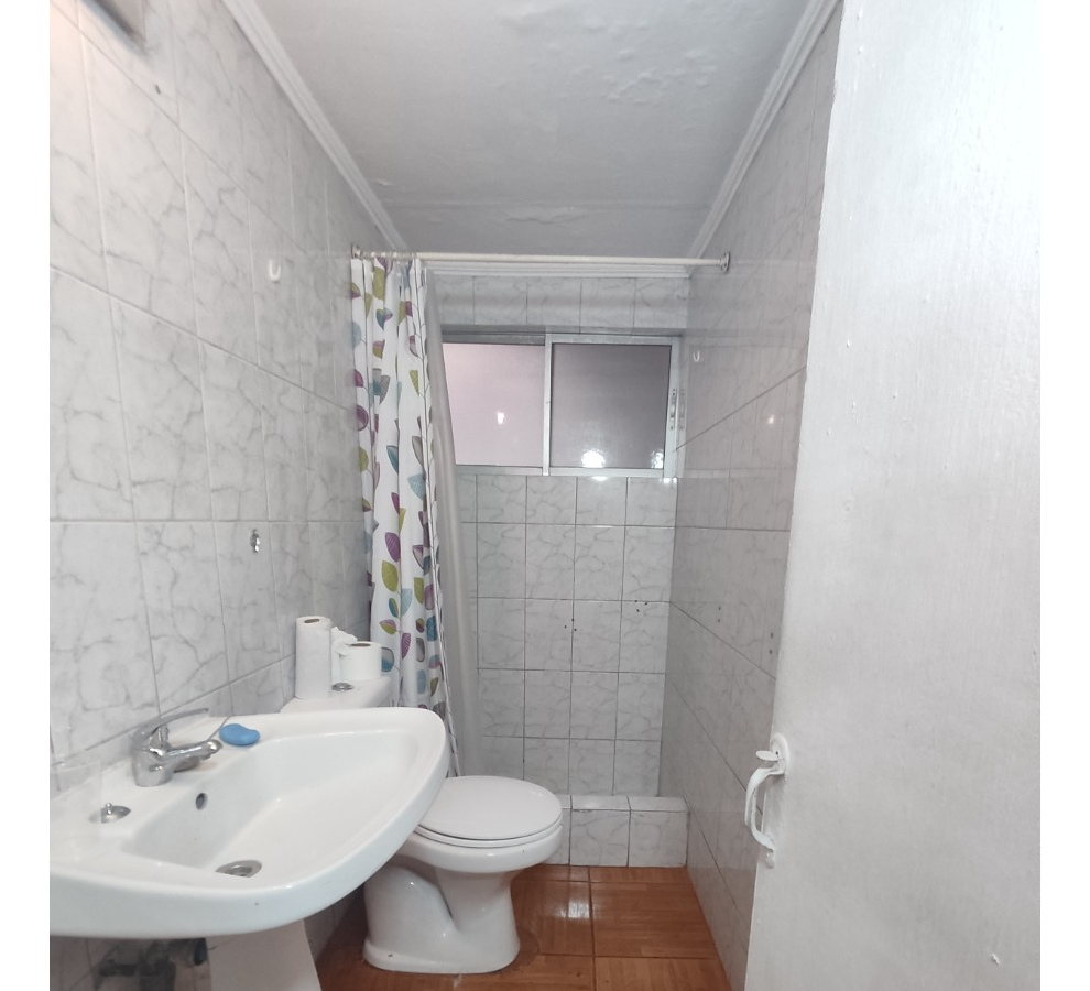 Venta Casa S 4D 1B 1E 1B Estadio Nacional - &Ntilde;u&ntilde;oa