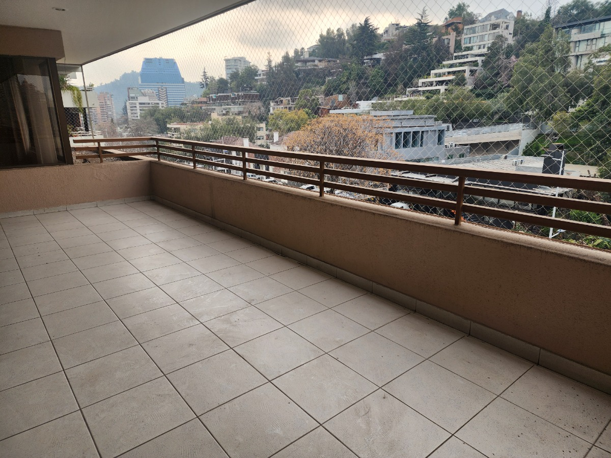 Arriendo Departamento NO 4D en suite Walk-in cl&oacute;set 4B 2E 1B Barrio El Golf - Las Condes