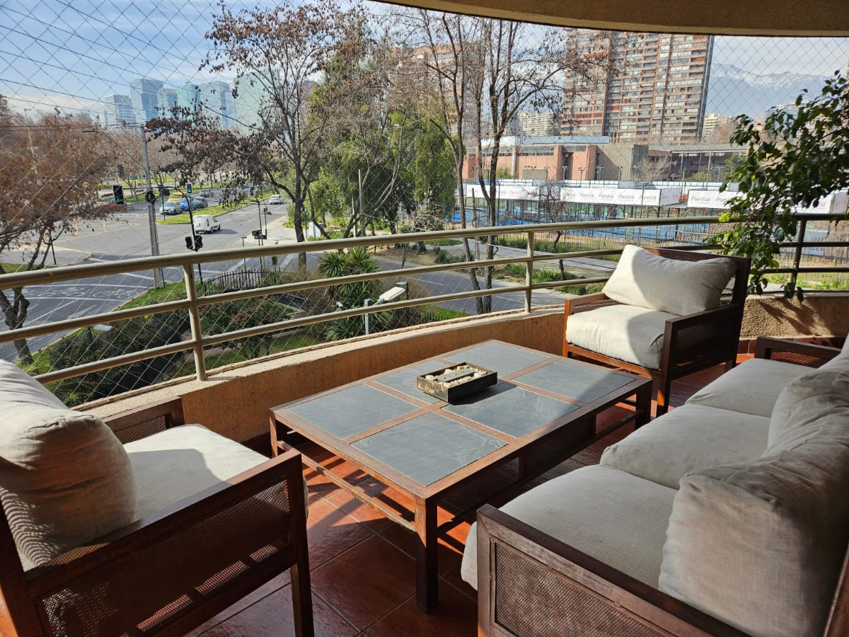 Venta Departamento SO 4D en suite Walk-in cl&oacute;set 3B 2E 1B Parque Arauco - Las Condes