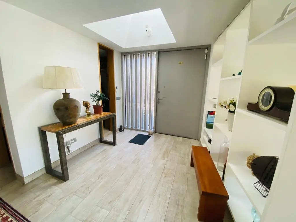 Venta Casa NP 4D en suite Walk-in cl&oacute;set 4B 6E 1B Estadio Croata - Vitacura