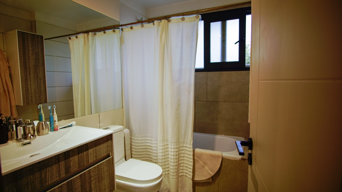 Venta Casa N 4D en suite Walk-in cl&oacute;set 3B 2E 1B Metro Pr&iacute;ncipe de Gales - Country Club - La Reina