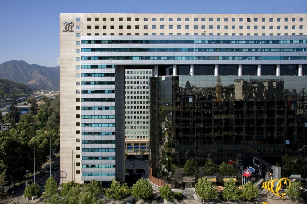 Arriendo Oficina NO 1B Centro Financiero - Las Condes