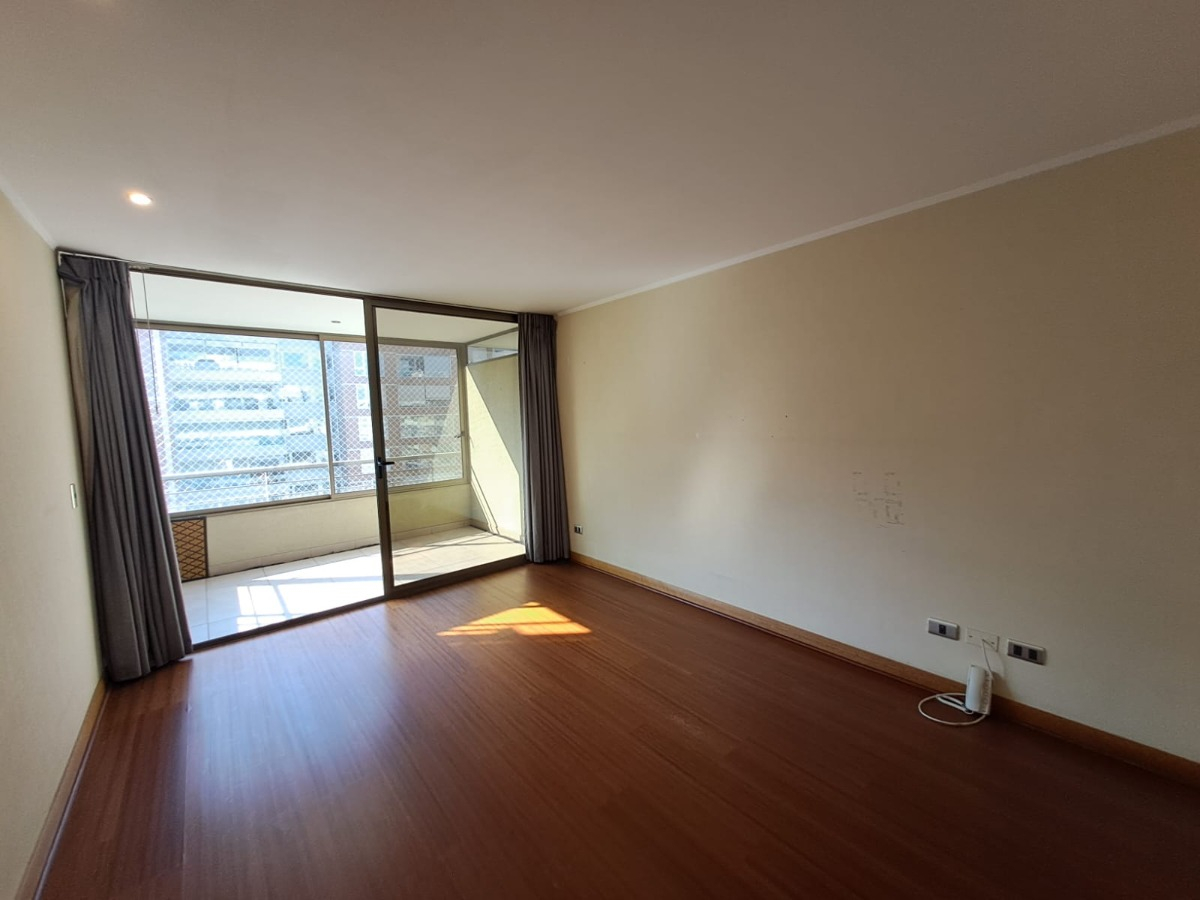 Arriendo Departamento NO 3D en suite Walk-in cl&oacute;set 3B 2E 1B Parque Arauco - Las Condes