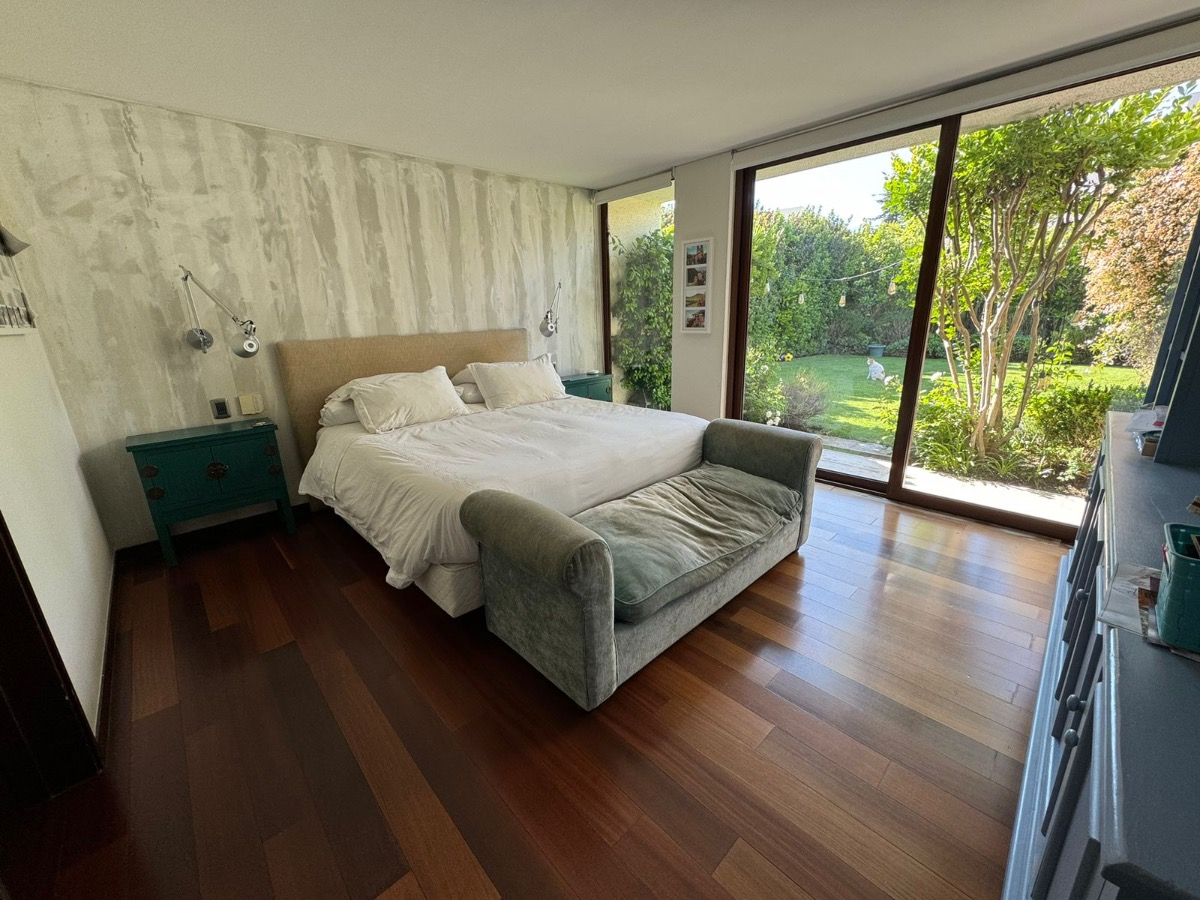 Venta Casa N 4D 4B 2E 1B Los Trapenses - Lo Barnechea