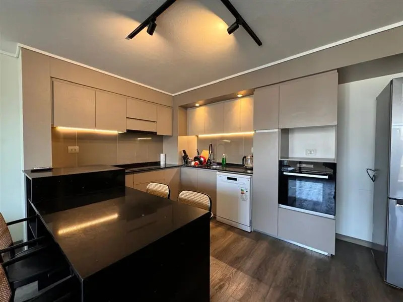 Venta Departamento Nor-Oriente 2D en suite Walk-in cl&oacute;set 2B 1E 1B Estadio Croata - Vitacura