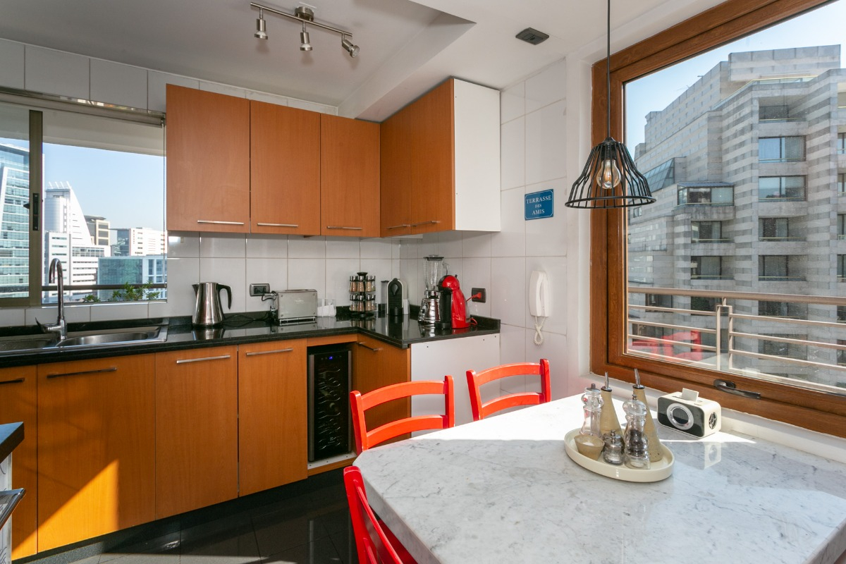 Arriendo Departamento NOSP 3D en suite Walk-in cl&oacute;set 4B 2E 1B Barrio El Golf - Las Condes