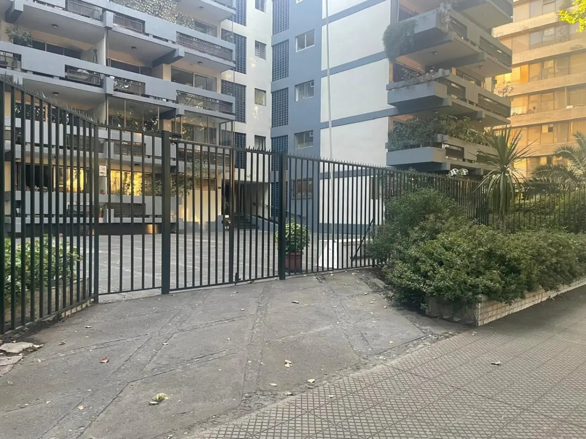 Venta Departamento NO 4D en suite 3B 1E 1B Pedro de Valdivia - Providencia