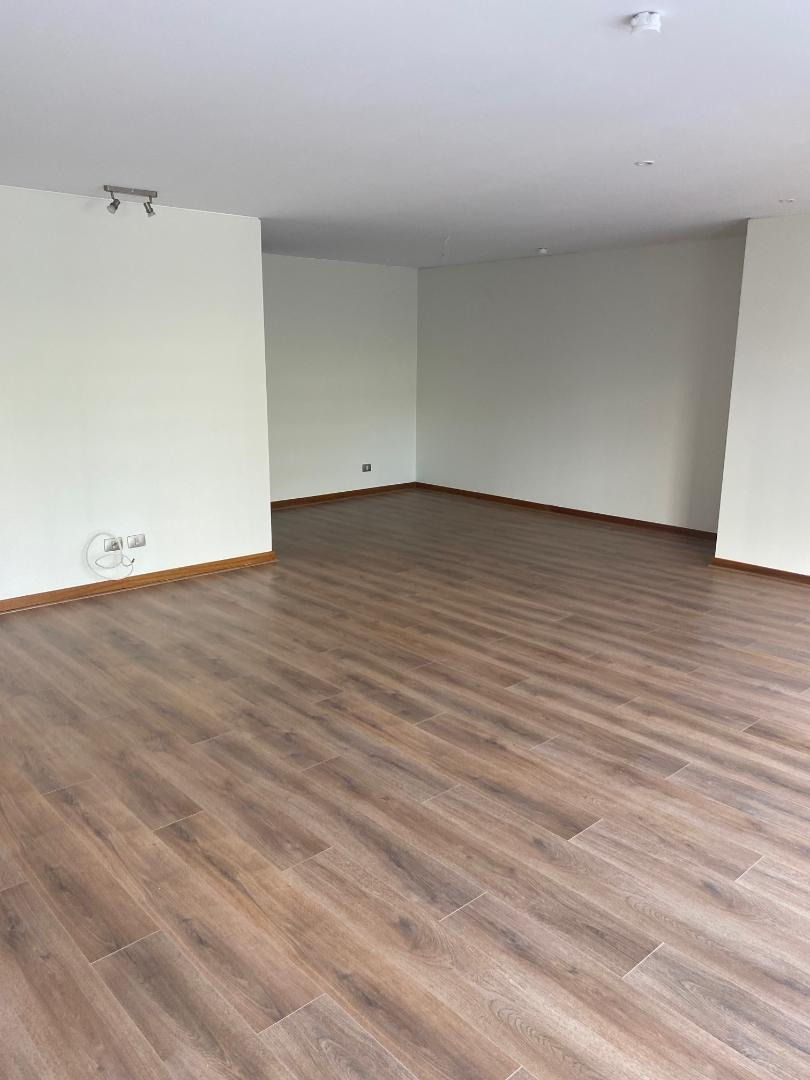 Arriendo Departamento SO 4D 4B 2E 1B Barrio El Golf - Las Condes