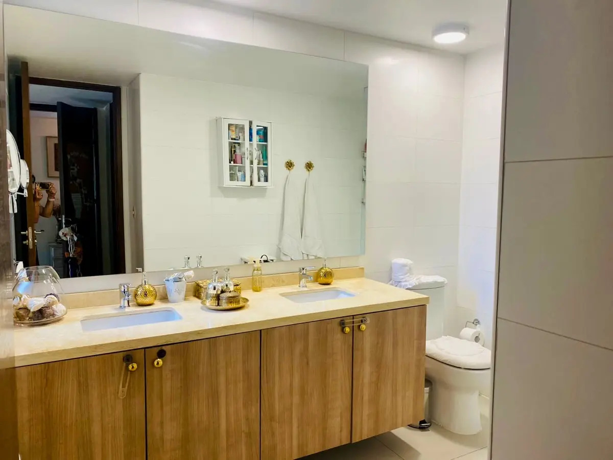 Arriendo Departamento SO 4D en suite Walk-in cl&oacute;set 3B 2E 1B  - Vitacura
