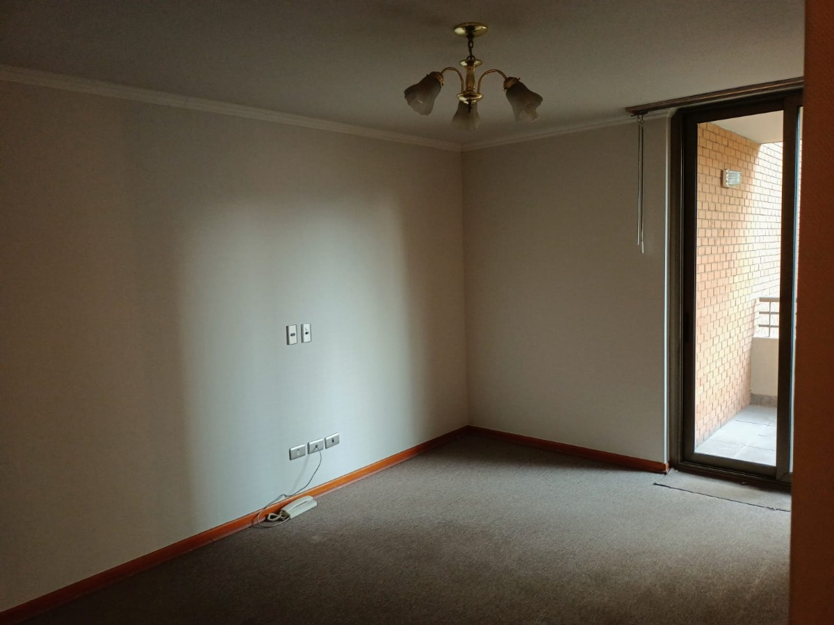 Venta Departamento NP 2D 2B 1E 1B Metro Hernando de Magallanes - Las Condes