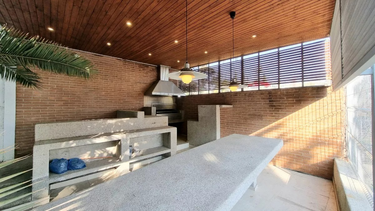 Venta Casa NO 7D en suite Walk-in cl&oacute;set 10B 15E 1B Quinchamal&iacute; - Las Condes