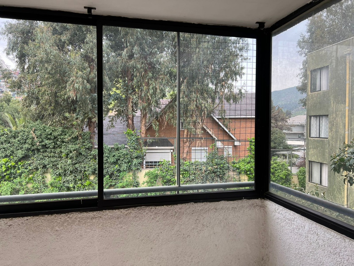 Venta Departamento NP 2D 1B 1E 1B Antigua Lo Barnechea - Lo Barnechea