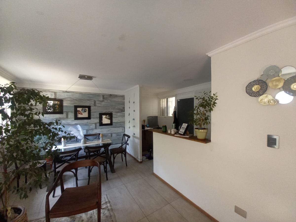 Venta Casa NOSP 4D 3B 3E 1B Francisco de Villagra - La Reina