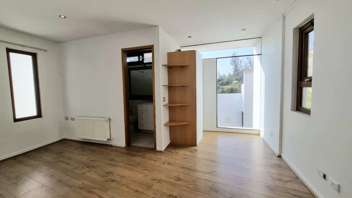 Venta Casa NO 7D en suite Walk-in cl&oacute;set 10B 15E 1B Quinchamal&iacute; - Las Condes