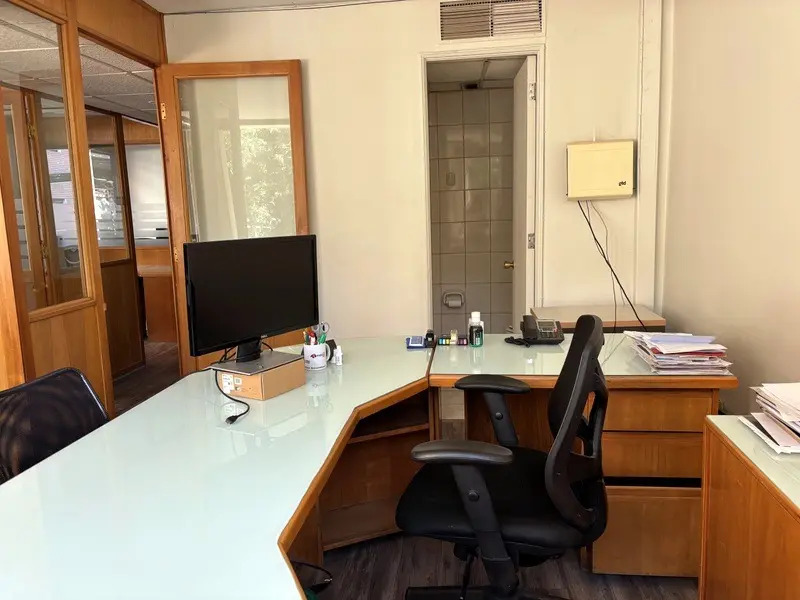 Arriendo Oficina NO 2B 1E Parque Arauco - Las Condes