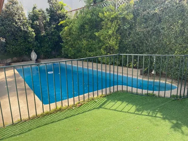 Venta Casa NO 6D en suite Walk-in cl&oacute;set 5B 4E 2B Jard&iacute;n Del Este - Vitacura