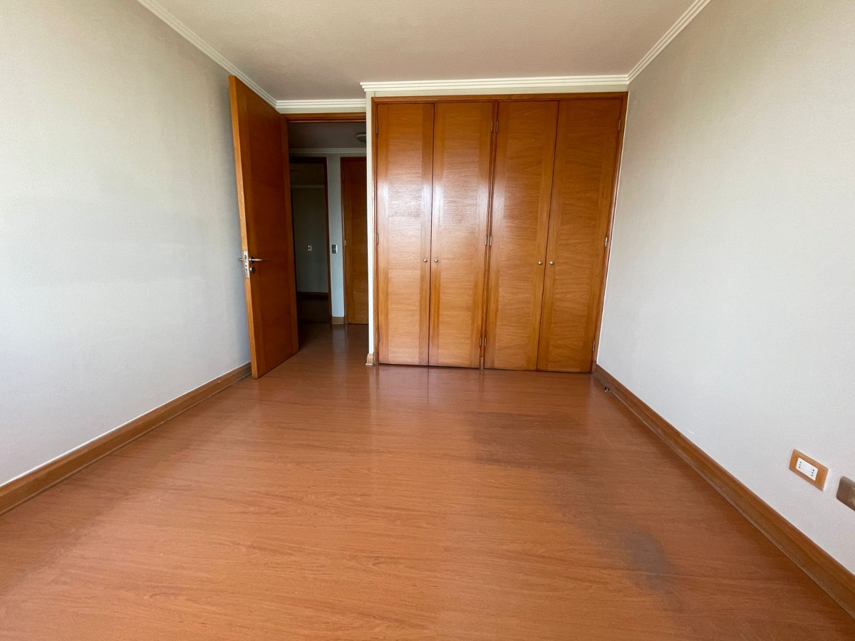 Arriendo Departamento NO 4D en suite Walk-in cl&oacute;set 4B 2E 1B Parque Arauco - Las Condes