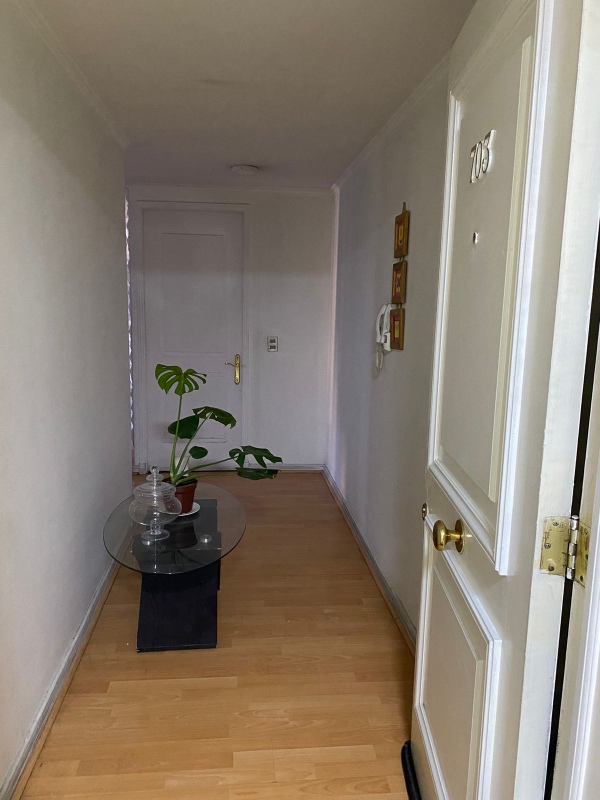 Arriendo Departamento 2D Barrio El Golf - Las Condes