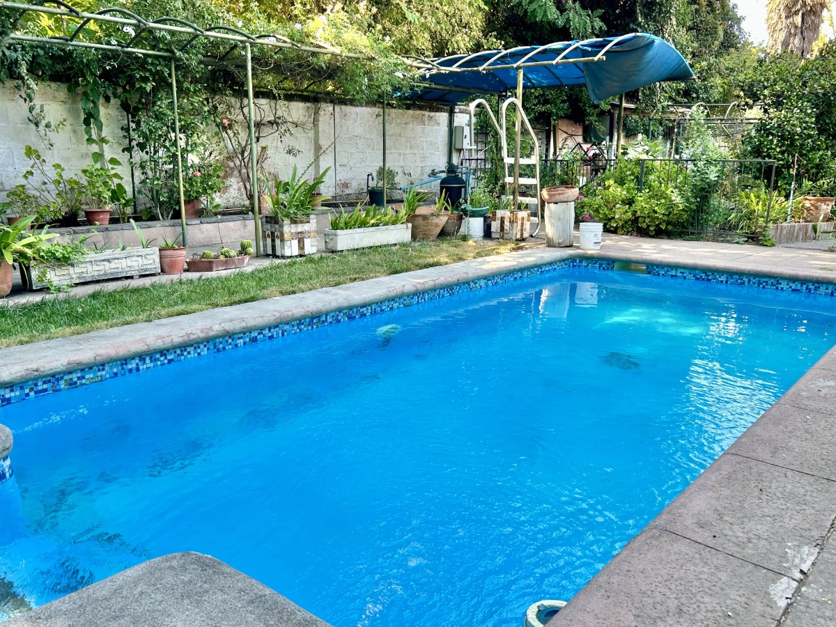 Venta Casa NO 3D en suite 2B 8E 1B Metro Pr&iacute;ncipe de Gales - Country Club - La Reina