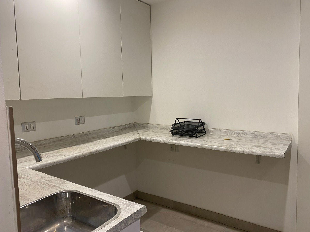 Arriendo Oficina N 2B 5E 1B Nueva Las Condes - Las Condes