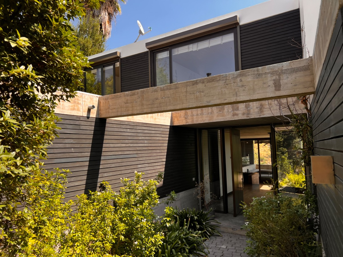 Venta Casa NO 4D 6B 3E 2B La Dehesa - Lo Barnechea